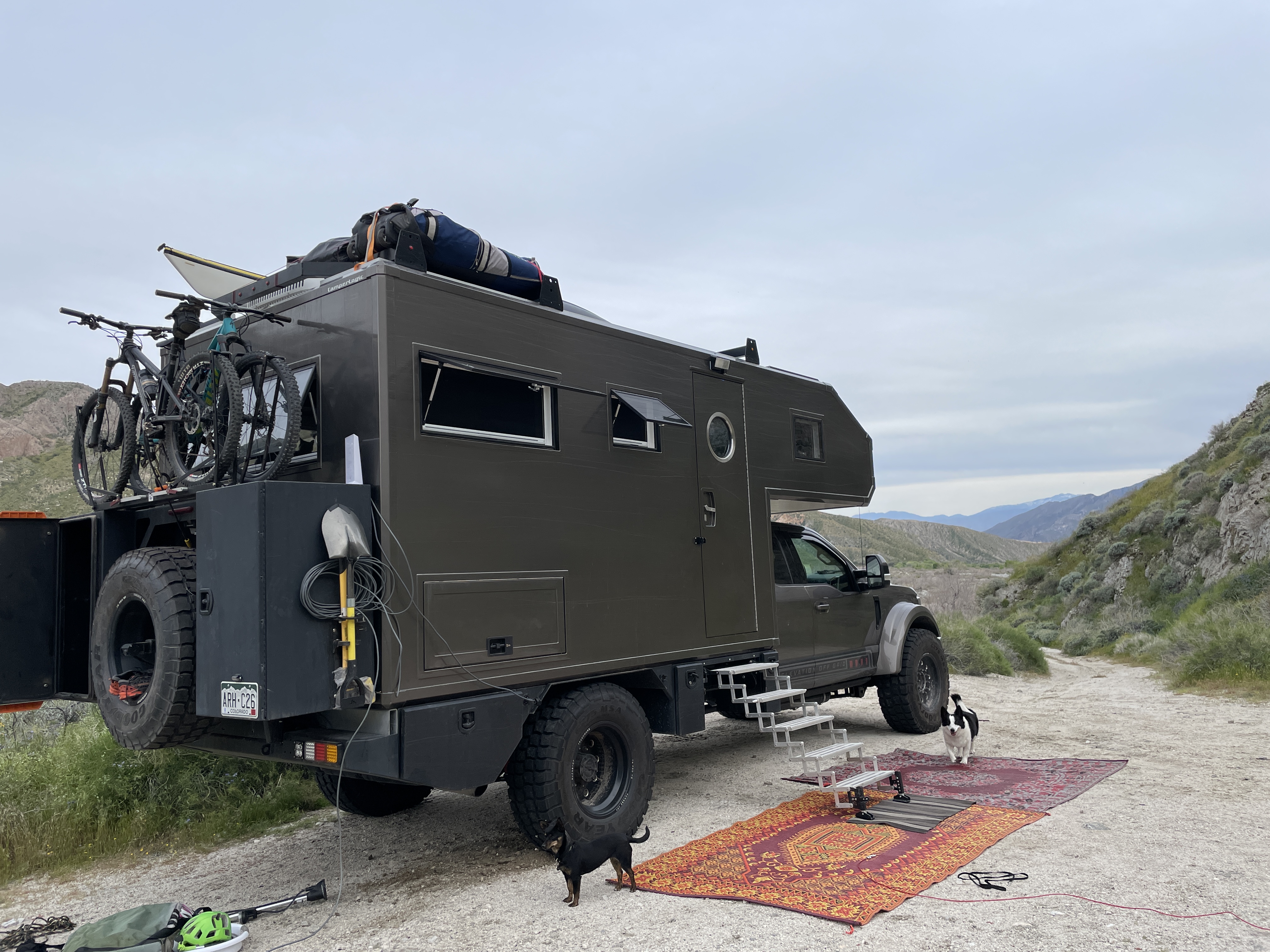 2021 Ford F-550 overland camper, photo 6 of 13
